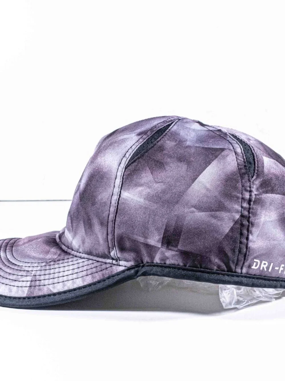 Nike Court AeroBill Tennis Cap 868557-010 Black Dri-FIT Featherlight Hat OSFA